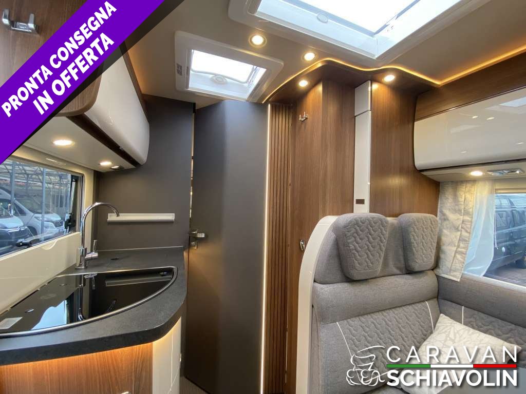 CARTHAGO C 2 TOURER I 141 KB LE MERCEDES CAMBIO AUTOMATICO
