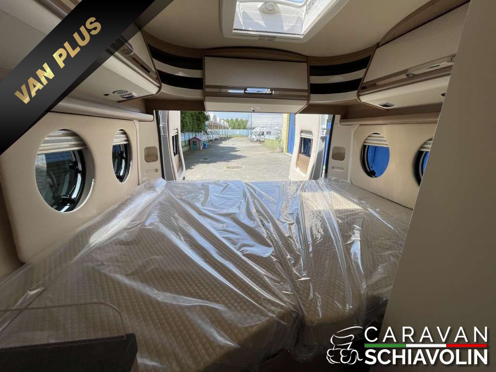MALIBU Van Charming GT Skyview 600 DB K
