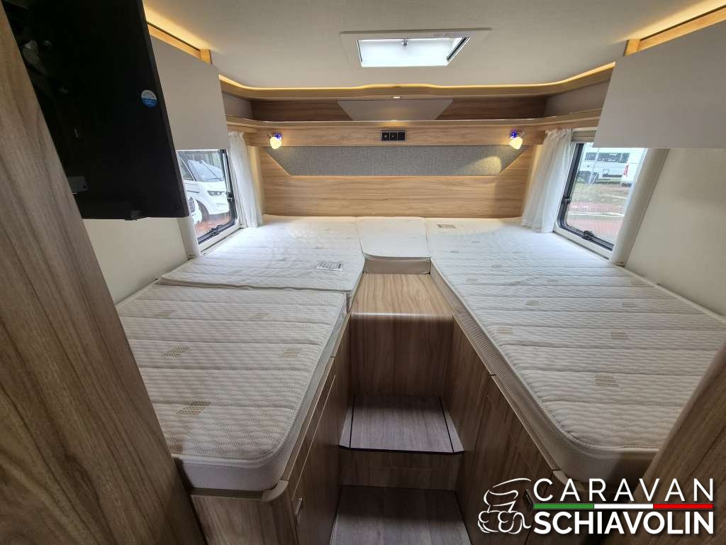 HYMER EXSIS I 580
