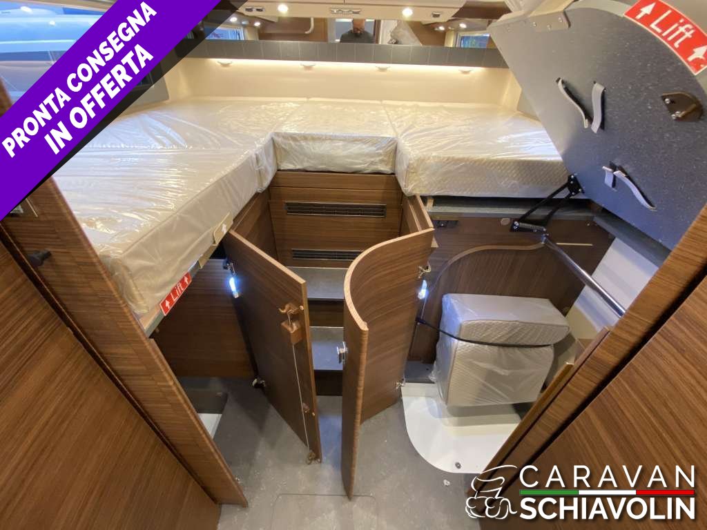 CARTHAGO CHIC C LINE I 4.9 LE L MERCEDES CAMBIO AUTOMATICO