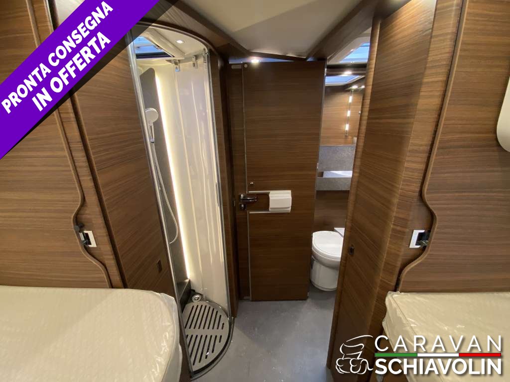 CARTHAGO CHIC C LINE I 4.9 LE L MERCEDES CAMBIO AUTOMATICO