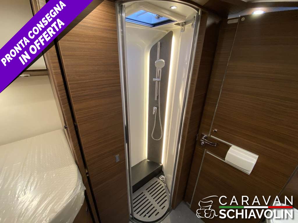 CARTHAGO CHIC C LINE I 4.9 LE L MERCEDES CAMBIO AUTOMATICO