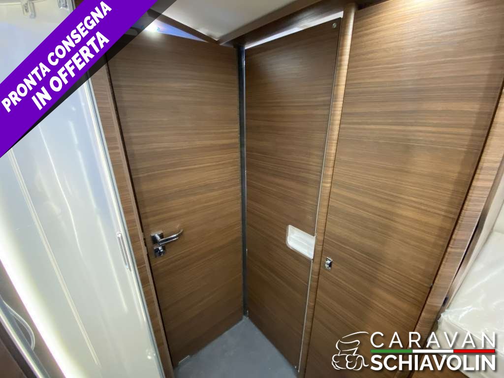 CARTHAGO CHIC C LINE I 4.9 LE L MERCEDES CAMBIO AUTOMATICO
