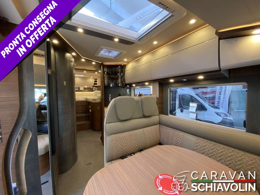 CARTHAGO CHIC C LINE I 4.9 LE L MERCEDES CAMBIO AUTOMATICO