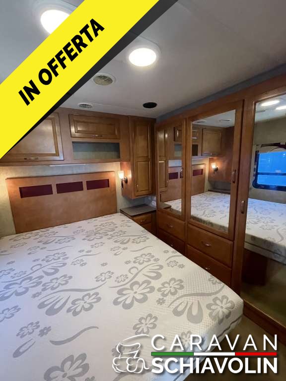 SPARTAN NEWMAR VENTANA 3330 40TH ANNIVERSARY CAMBIO AUTOMATICO IVA ESPOSTA