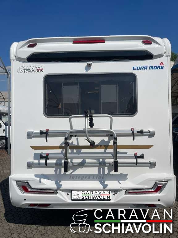 EURA MOBIL INTEGRA LINE 650 HS