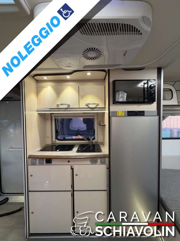 Across 650 CPH camper per disabili cambio automatico e comandi al volante