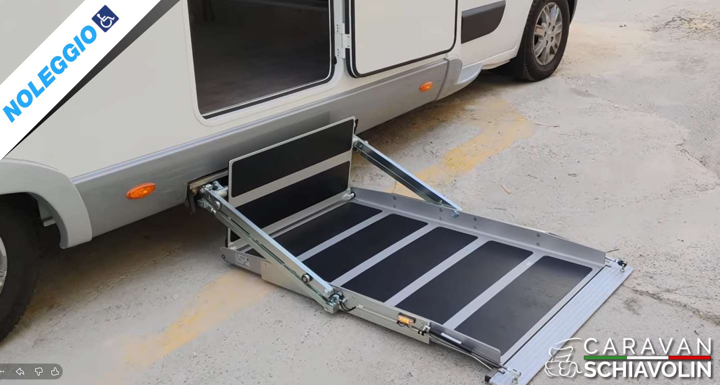 Across 650 CPH camper per disabili cambio automatico e comandi al volante