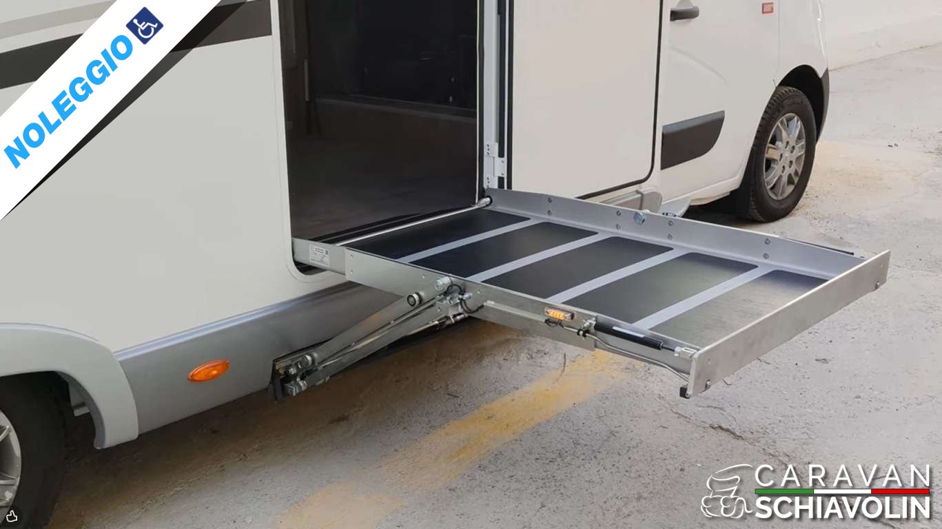 Across 650 CPH camper per disabili cambio automatico e comandi al volante