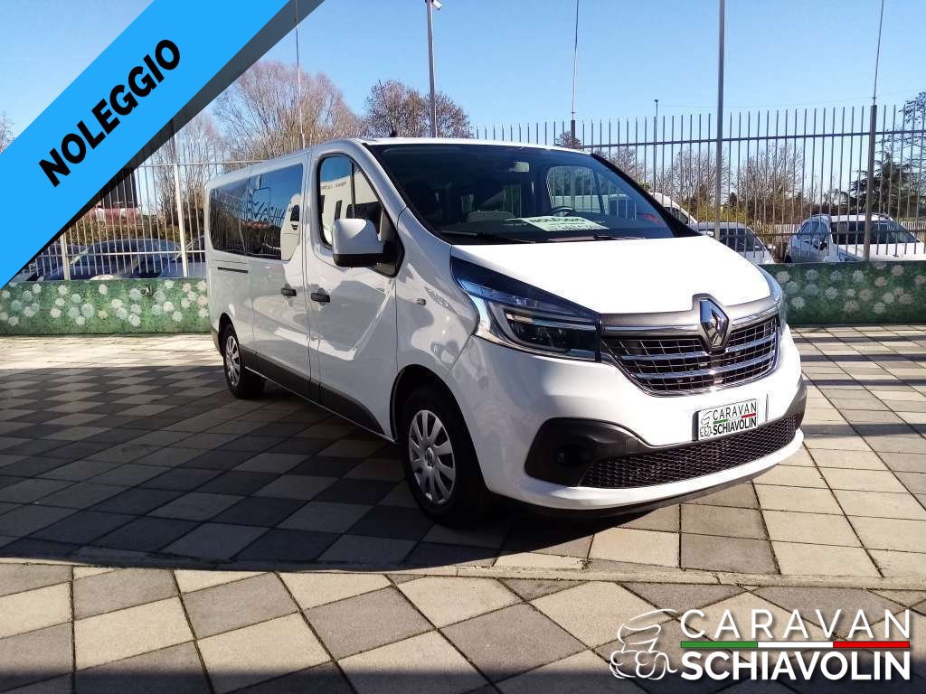 MINIBUS 9 POSTI RENAULT TRAFIC