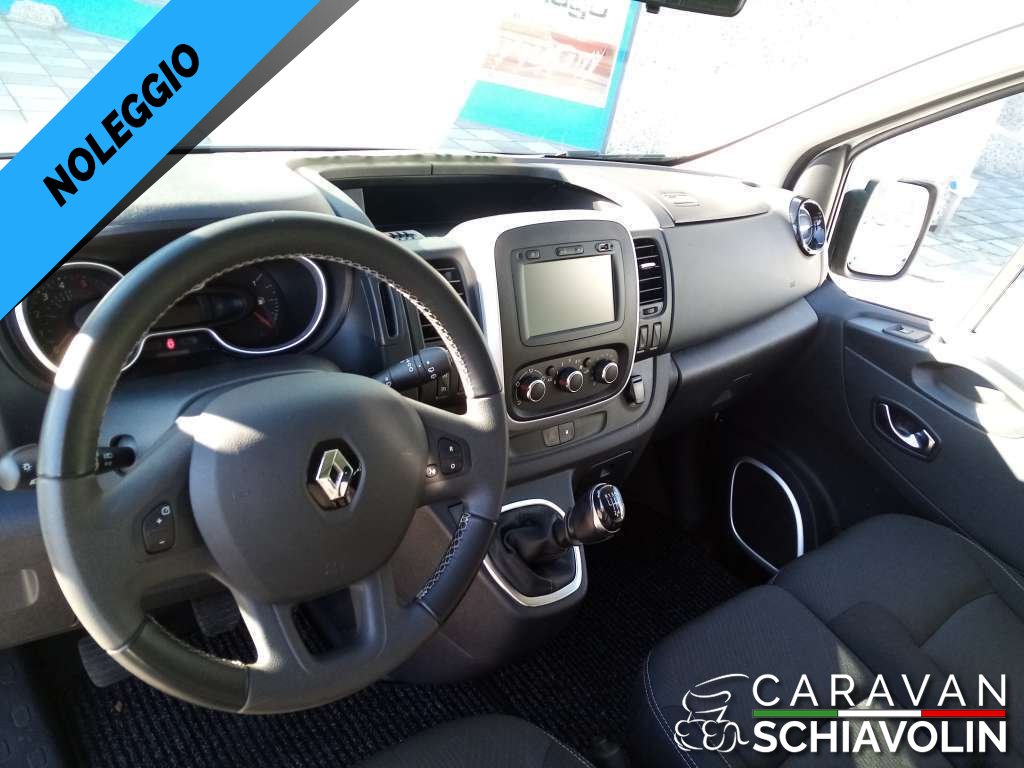 MINIBUS 9 POSTI RENAULT TRAFIC