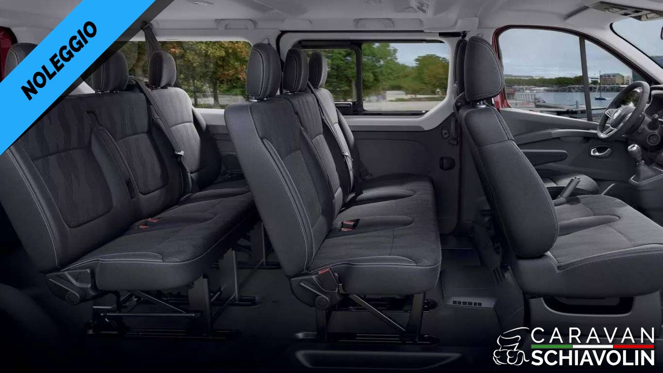 MINIBUS 9 POSTI RENAULT TRAFIC