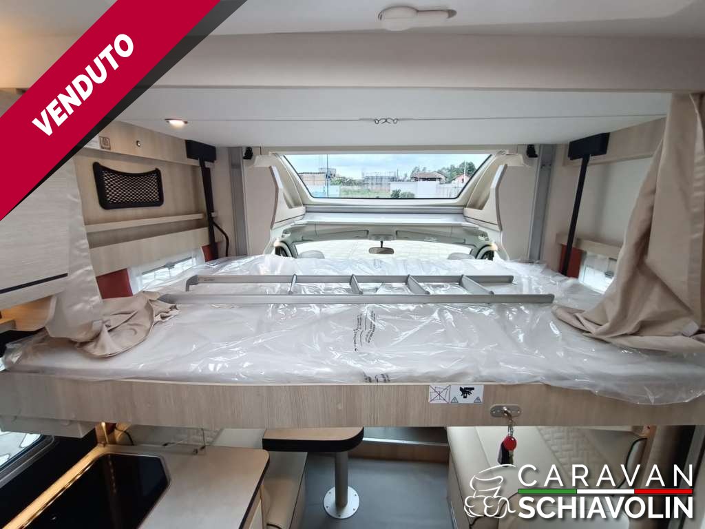 RAPIDO 696F ULTIMATE LINE
