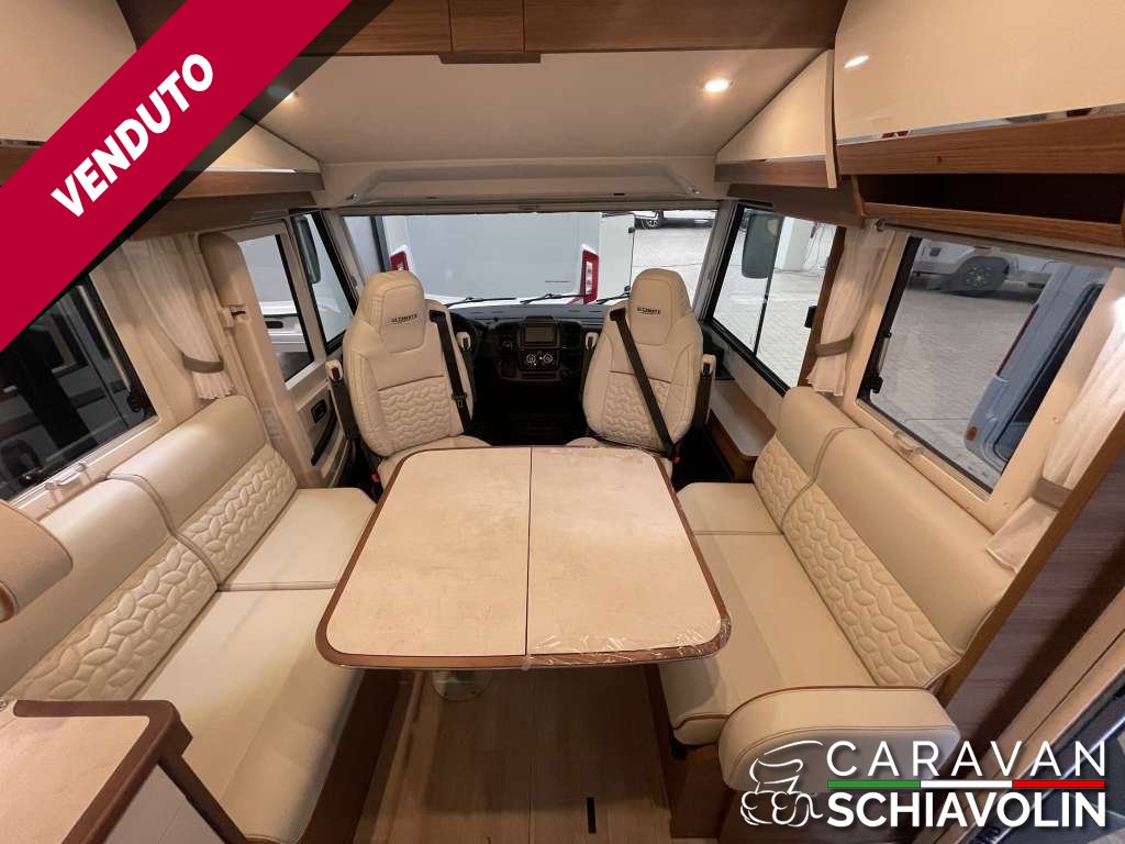 RAPIDO 8096 DF ULTIMATE LINE CAMBIO AUTOMATICO